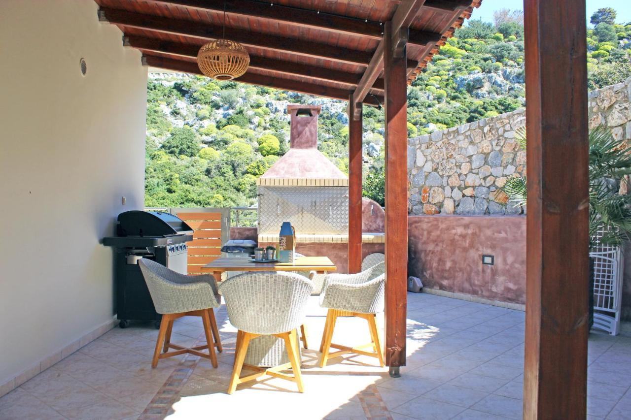 Villa Almy Pláka Ngoại thất bức ảnh